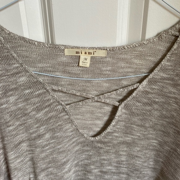 Miami Heathered Grey Criss Cross Flowy Split Hem Sweater Top - Picture 3 of 6
